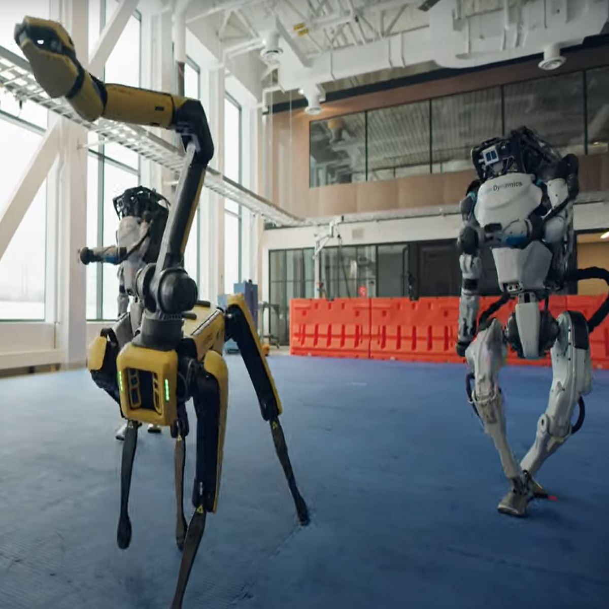Boston Dynamics robots dance to celebrate 2021 in incredible